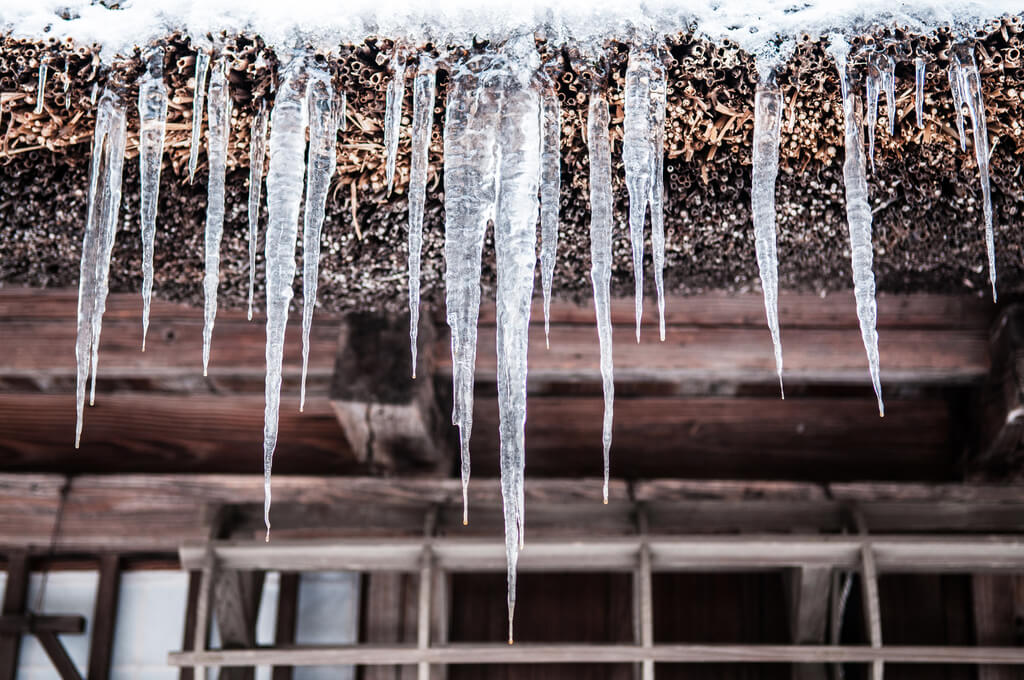 ice-dam-removal