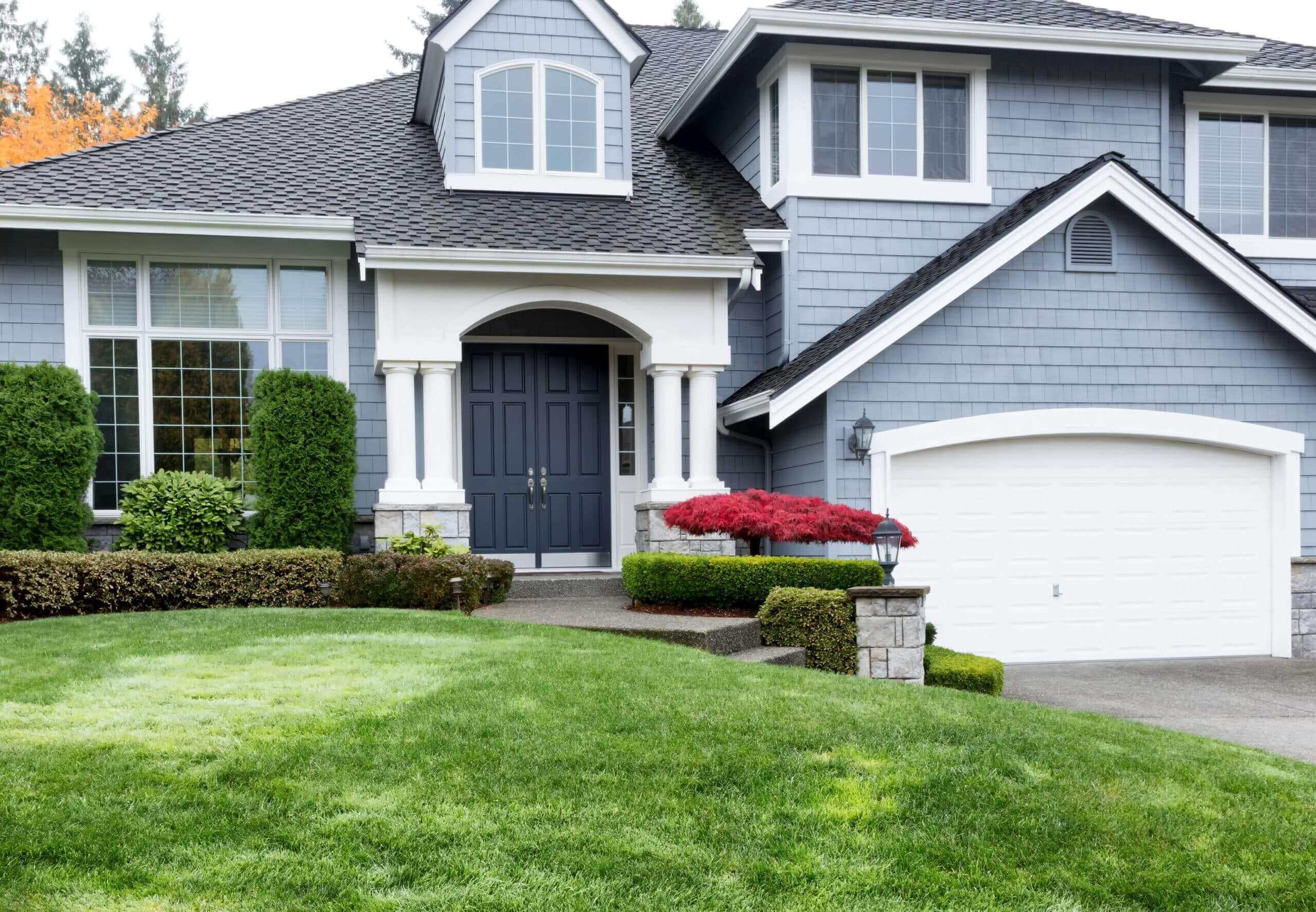 roofing-contractors-Bloomingdale